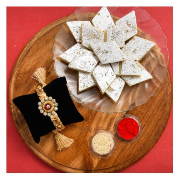 rakhi with kaju katli box