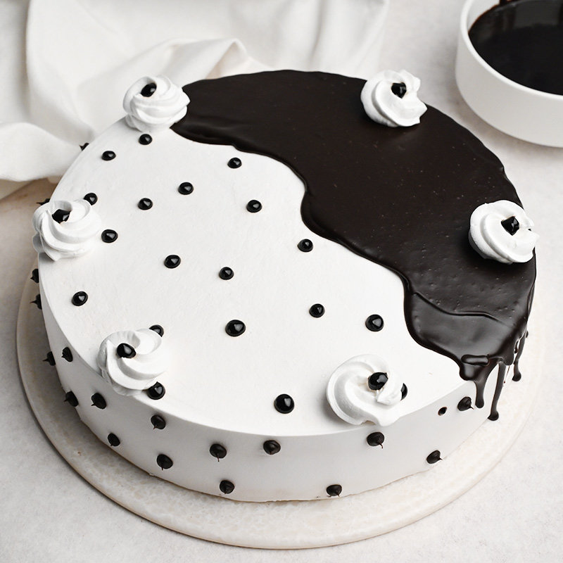 Black Forest Drip Cake! - Jane's Patisserie-sgquangbinhtourist.com.vn