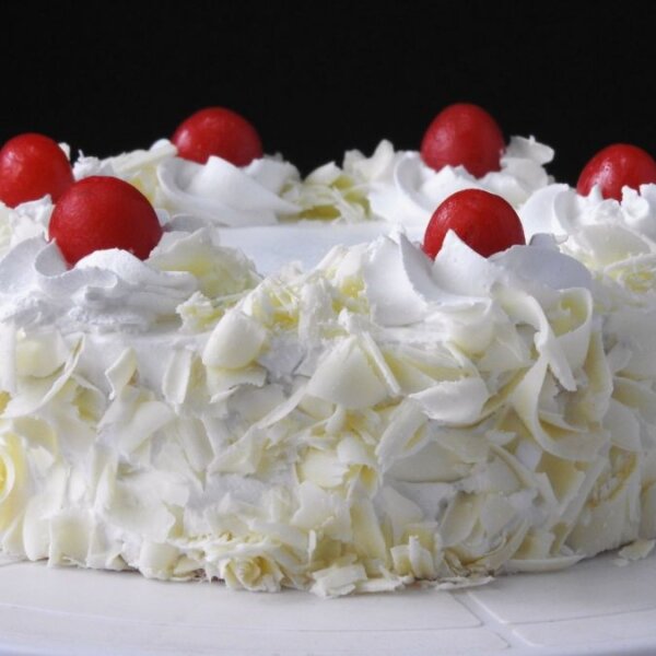 White Forest Cake